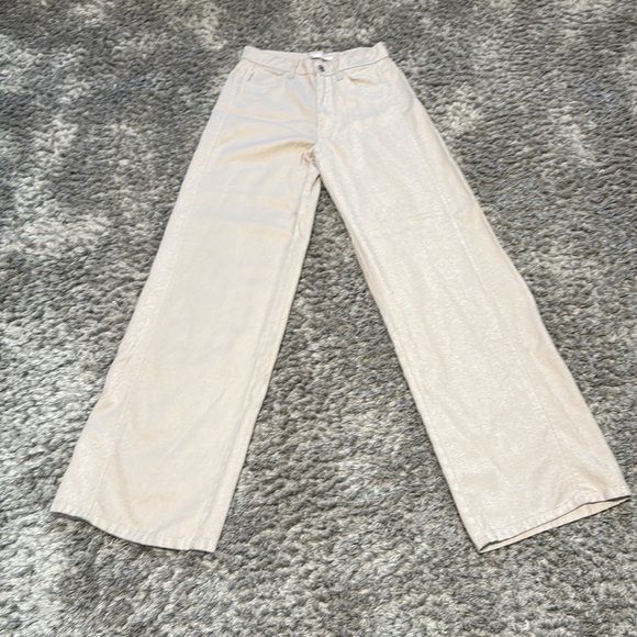 women's pants size 0, shiny cream color - Picture 3 of 13